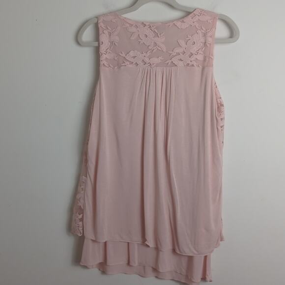 Soft Pink Viscose Pullover Top with Embroidered Panel Women's Size Medium - Picture 7 of 10